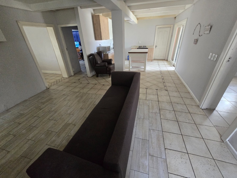 10 Bedroom Property for Sale in Colorado Park Western Cape